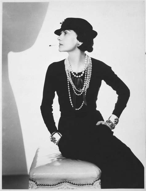 gabrielle chanel biografia resumida|logo de coco Chanel.